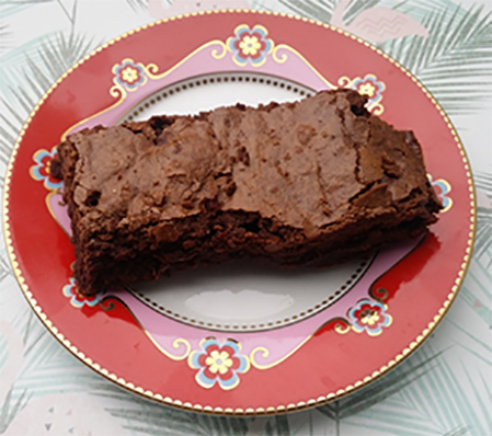 Brownie con frambuesas