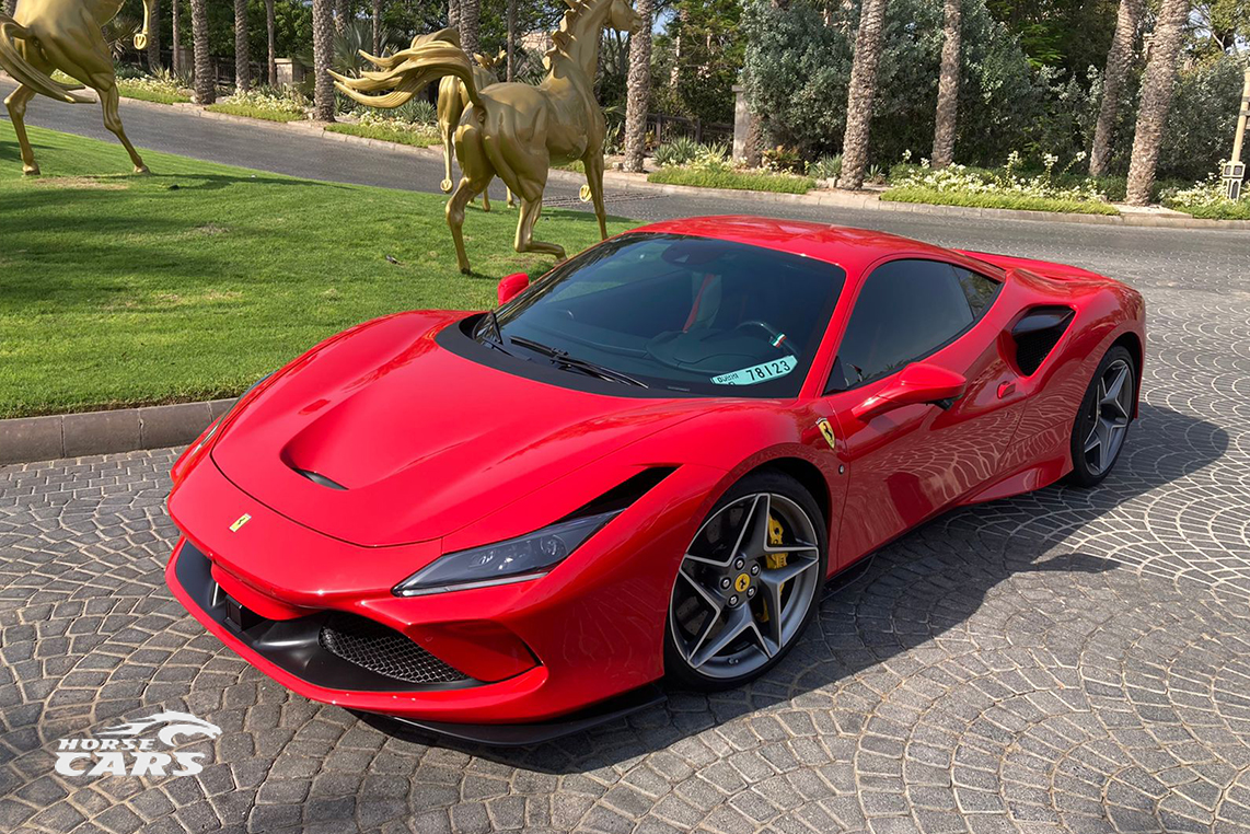 Tips-to-rent-a-ferrari-in-dubai-V027